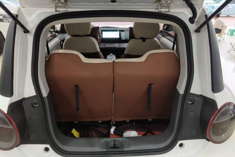 Used CHANGAN NEVO Lumin 2025 205 km Xiangqin Version Trunk