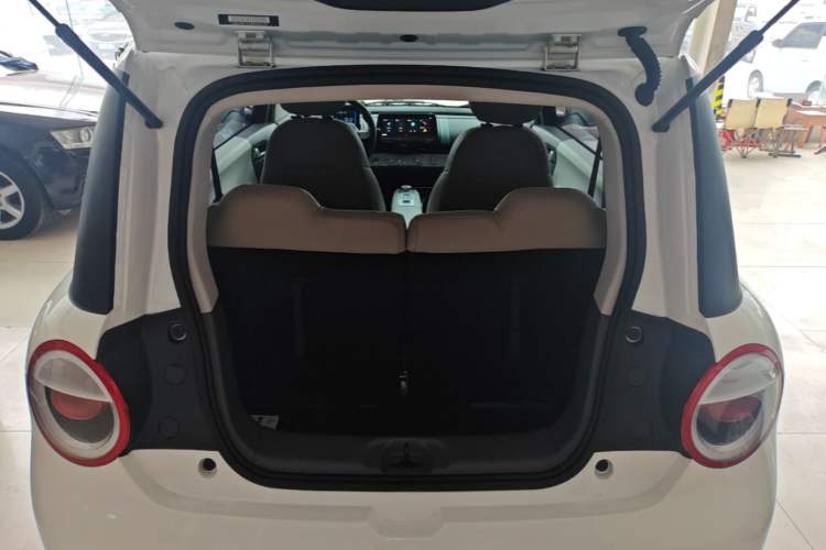 Used CHANGAN NEVO Lumin 2025 205 km Xiangqin Version Trunk