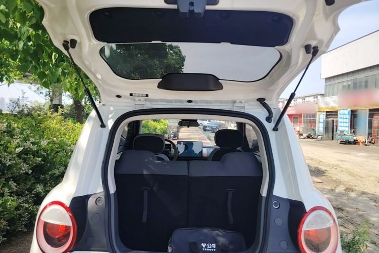 Used CHANGAN NEVO Lumin 2025 205km Refreshing Edition Trunk