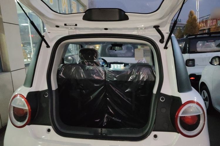 Used CHANGAN NEVO Lumin 2025 205 km Xiangqin Version Trunk
