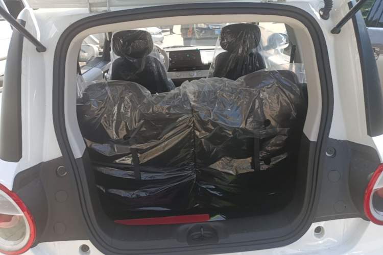 Used CHANGAN NEVO Lumin 2025 205 km Xiangqin Version Trunk