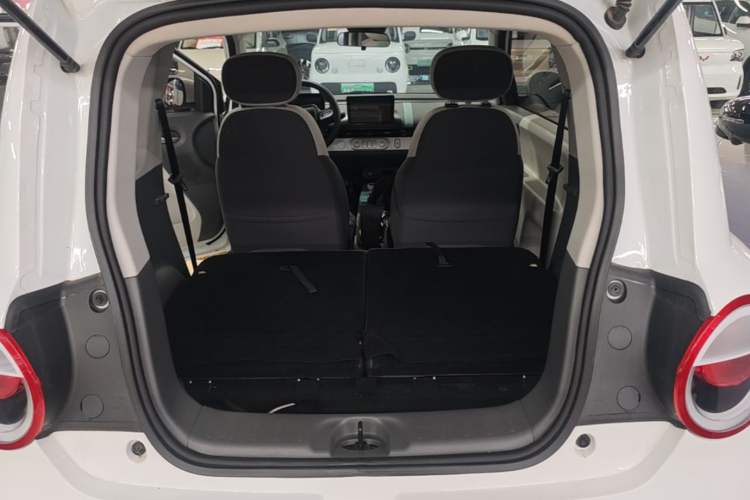 Used CHANGAN NEVO Lumin 2025 205km Refreshing Edition Trunk