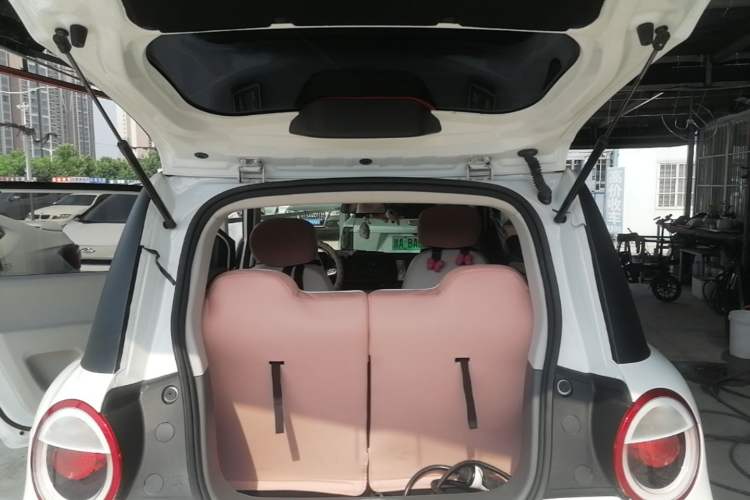 Used CHANGAN NEVO Lumin 2025 205km Refreshing Edition Trunk