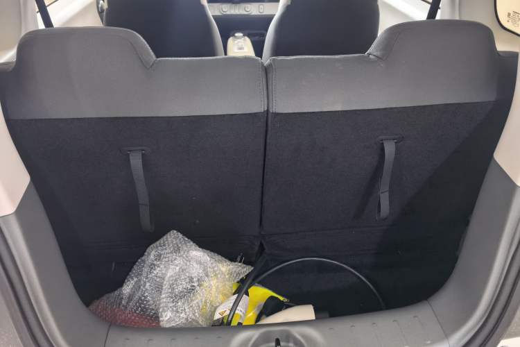 Used CHANGAN NEVO Lumin 2025 205 km Xiangqin Version Trunk