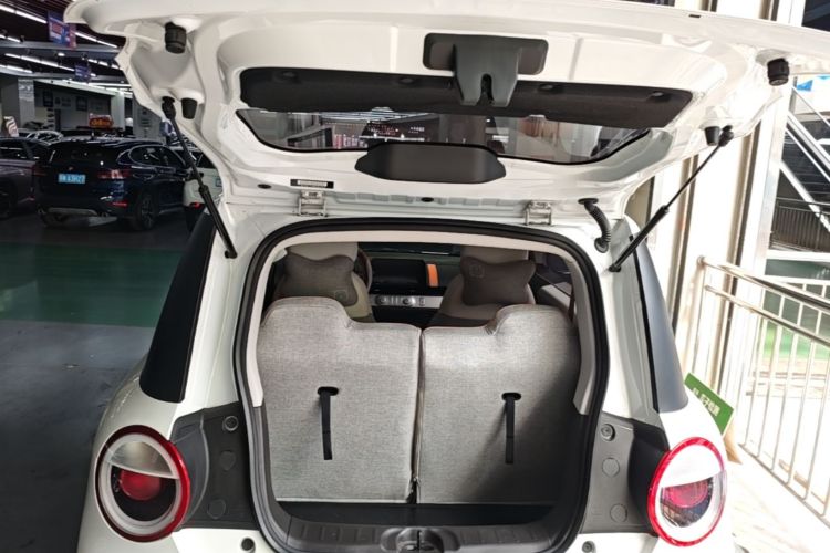 Used CHANGAN NEVO Lumin 2025 301km Honey Dew Edition Trunk