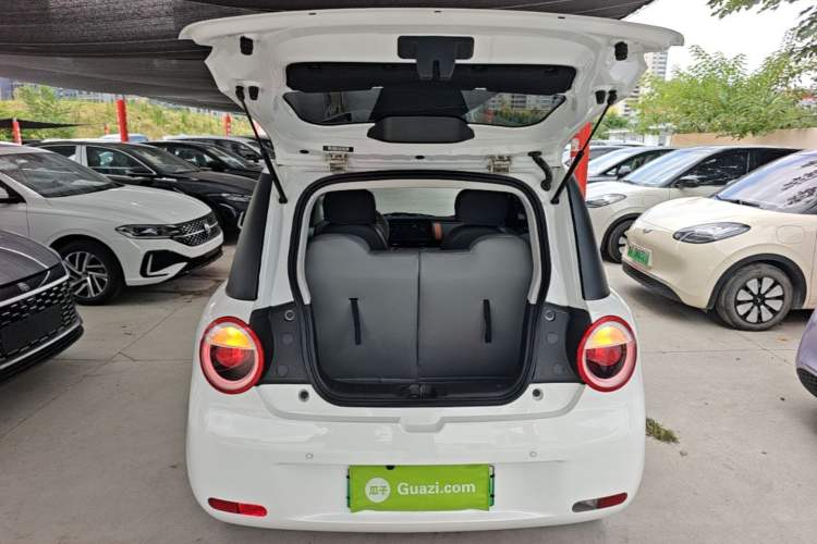 Used CHANGAN NEVO Lumin 2025 301km Honey Dew Edition Trunk
