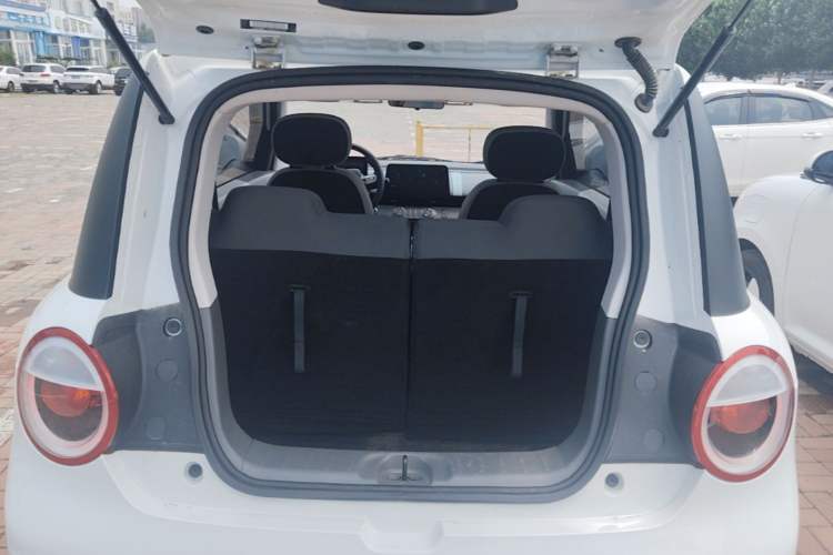 Used CHANGAN NEVO Lumin 2025 205 km Xiangqin Version Trunk