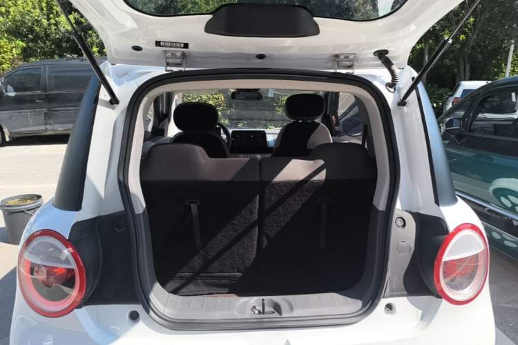 Used CHANGAN NEVO Lumin 2025 205 km Xiangqin Version Trunk