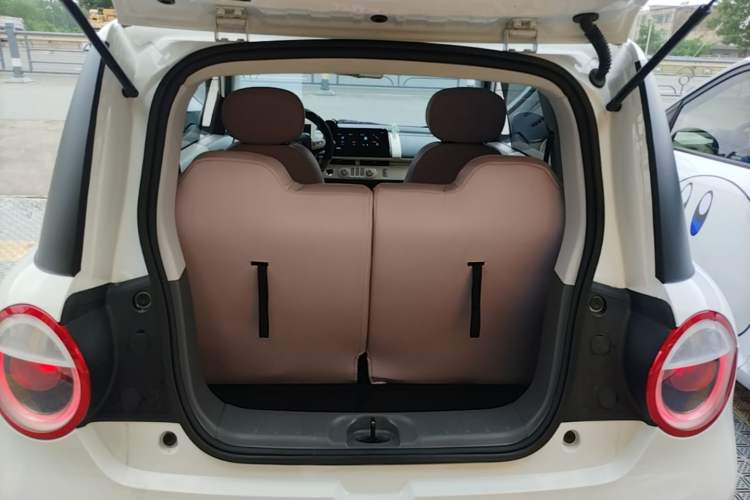 Used CHANGAN NEVO Lumin 2025 205 km Xiangqin Version Trunk