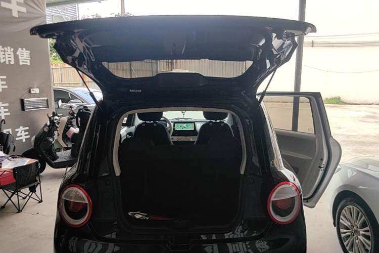 Used CHANGAN NEVO Lumin 2025 301km Cute Baby Edition Trunk