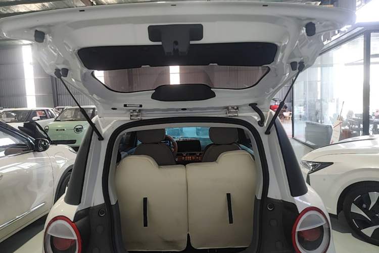 Used CHANGAN NEVO Lumin 2025 205 km Xiangqin Version Trunk