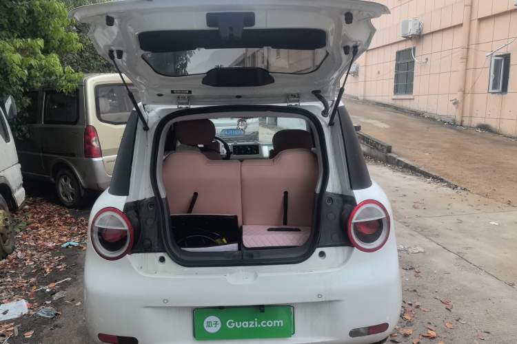 Used CHANGAN NEVO Lumin 2025 205km Refreshing Edition Trunk