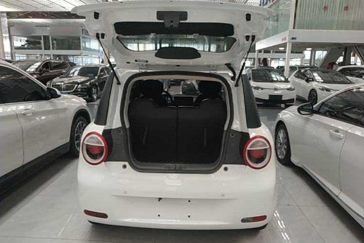 Used CHANGAN NEVO Lumin 2025 205 km Xiangqin Version Trunk