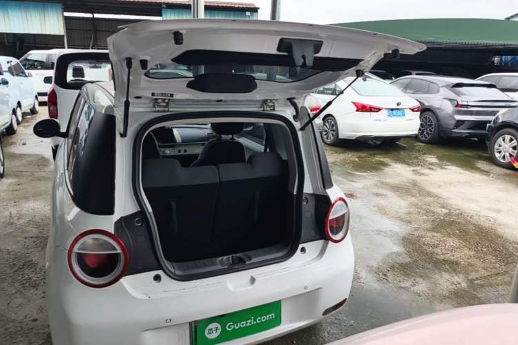 Used CHANGAN NEVO Lumin 2025 205 km Xiangqin Version Trunk