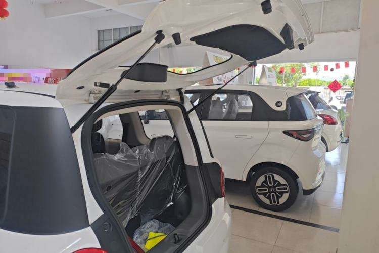 Used CHANGAN NEVO Lumin 2025 205 km Xiangqin Version Trunk