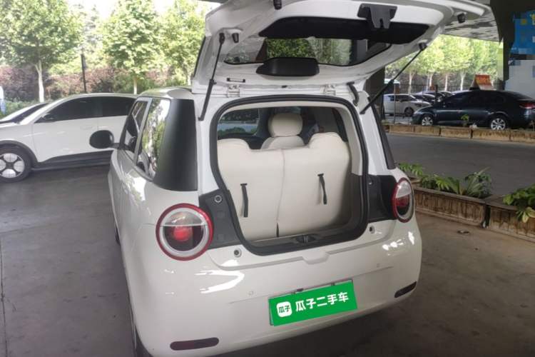 Used CHANGAN NEVO Lumin 2025 301km Honey Dew Edition Trunk