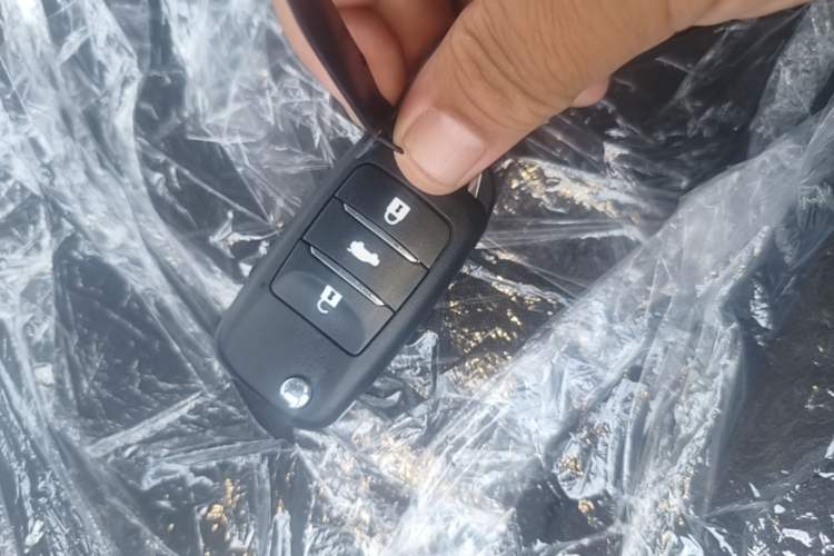 Used CHANGAN NEVO Lumin 2025 205 km Xiangqin Version Vehicle Key