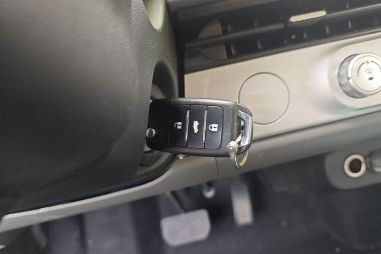Used CHANGAN NEVO Lumin 2025 205km Refreshing Edition Vehicle Key