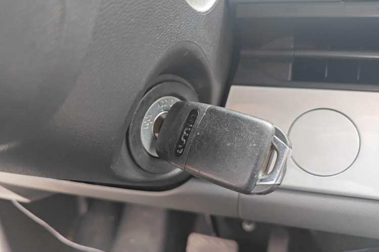 Used CHANGAN NEVO Lumin 2025 205 km Xiangqin Version Vehicle Key