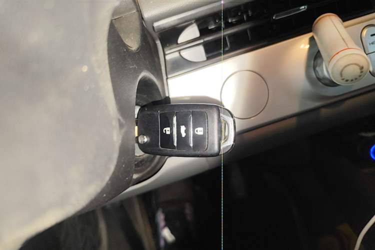Used CHANGAN NEVO Lumin 2025 205 km Xiangqin Version Vehicle Key
