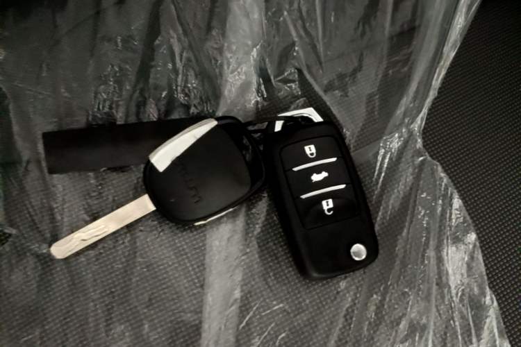 Used CHANGAN NEVO Lumin 2025 205 km Xiangqin Version Vehicle Key