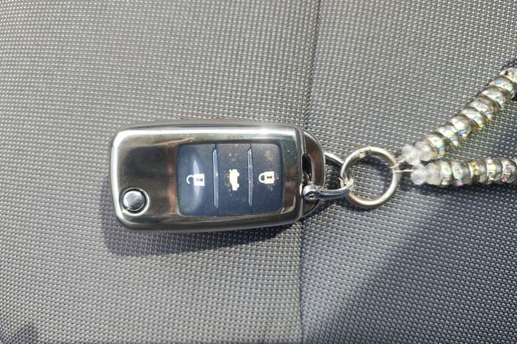Used CHANGAN NEVO Lumin 2025 205 km Xiangqin Version Vehicle Key