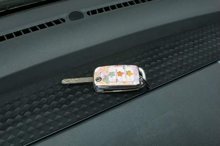 Used CHANGAN NEVO Lumin 2025 205 km Xiangqin Version Vehicle Key