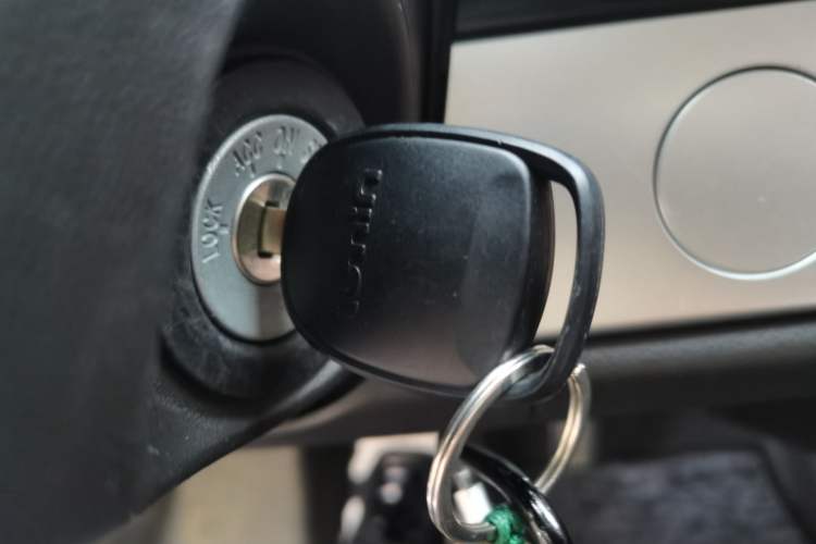 Used CHANGAN NEVO Lumin 2025 301km Honey Dew Edition Vehicle Key