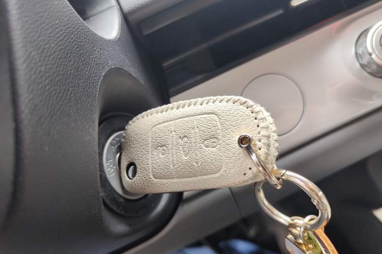 Used CHANGAN NEVO Lumin 2025 205 km Xiangqin Version Vehicle Key