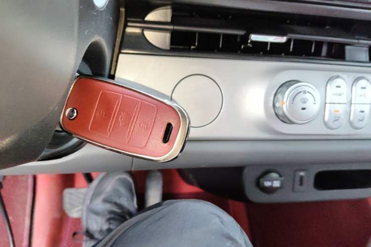 Used CHANGAN NEVO Lumin 2025 205 km Xiangqin Version Vehicle Key