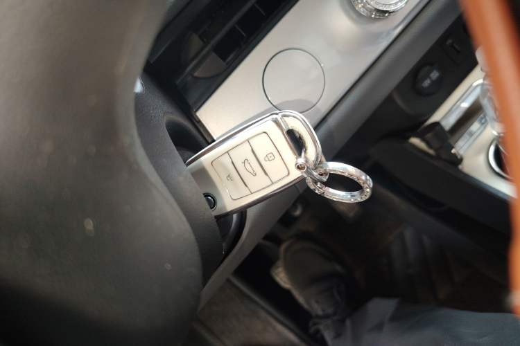 Used CHANGAN NEVO Lumin 2025 205 km Xiangqin Version Vehicle Key