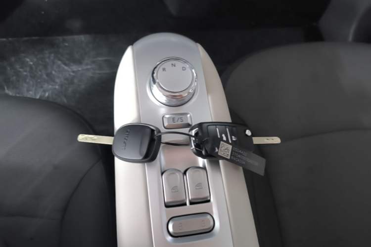 Used CHANGAN NEVO Lumin 2025 205 km Xiangqin Version Vehicle Key
