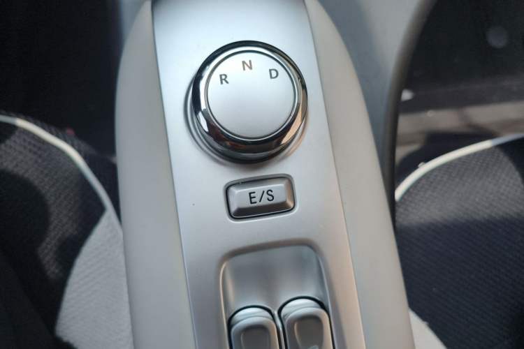 Used CHANGAN NEVO Lumin 2025 205 km Xiangqin Version Gear Lever