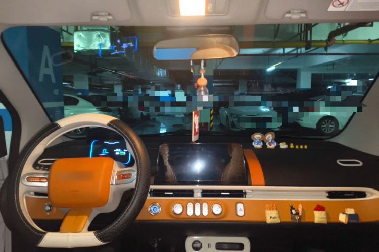 Used CHANGAN NEVO Lumin 2025 301km Honey Dew Edition Headliner
