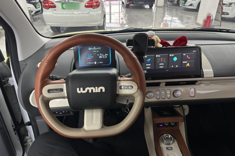 Used CHANGAN NEVO Lumin 2025 205km Refreshing Edition Interior 1