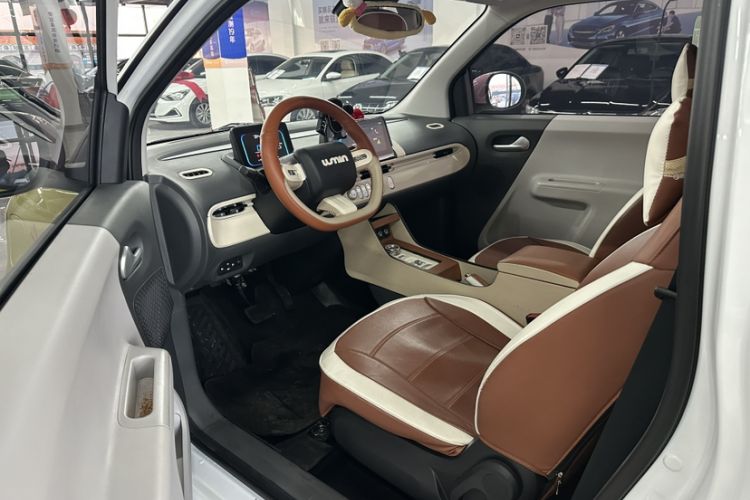 Used CHANGAN NEVO Lumin 2025 205km Refreshing Edition Interior 2