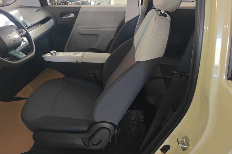 Used CHANGAN NEVO Lumin 2025 205 km Xiangqin Version Left Rear Seat