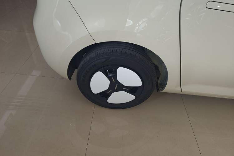 Used CHANGAN NEVO Lumin 2025 205 km Xiangqin Version Right Rear Wheel Hub