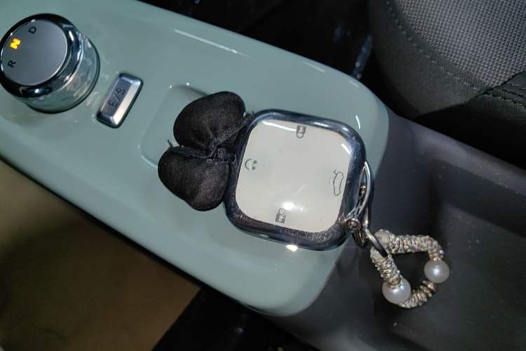Used CHANGAN NEVO Lumin 2025 205 km Xiangqin Version Vehicle Key