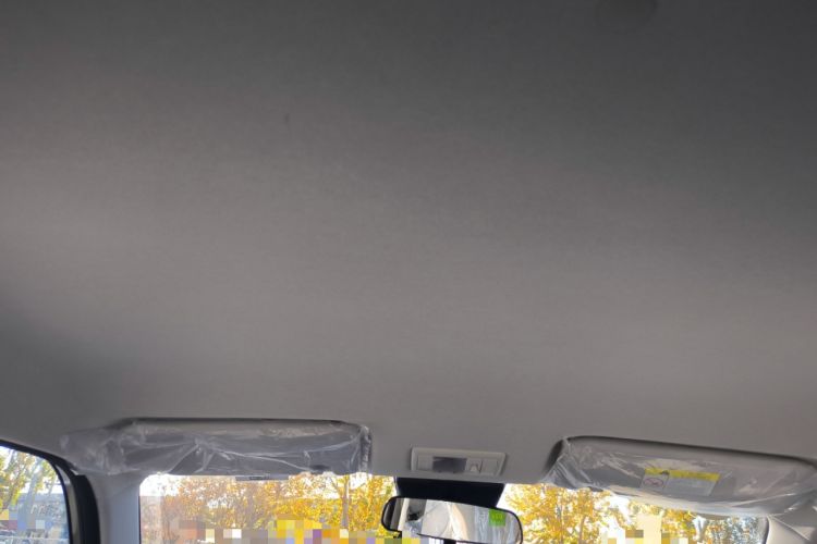 Used CHANGAN NEVO Lumin 2026 Model Treasure Edition 205km Passionate Beige Ningde Headliner
