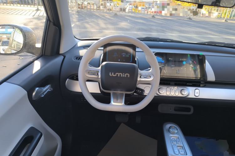 Used CHANGAN NEVO Lumin 2026 Model Treasure Edition 205km Passionate Beige Ningde Steering Wheel