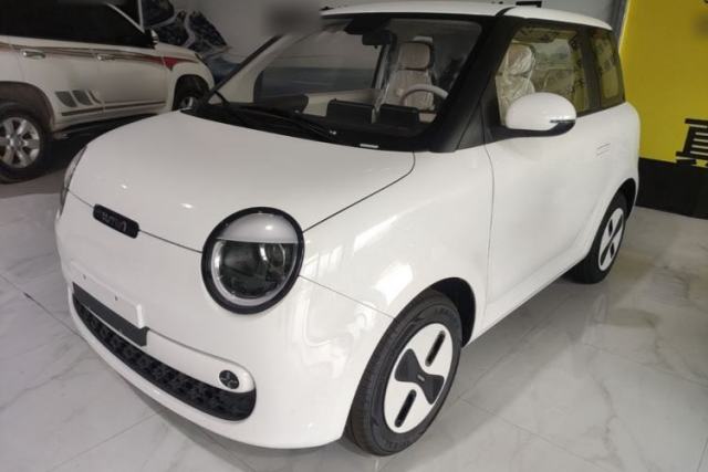 Used CHANGAN NEVO Lumin 2026 Model Treasure Edition 205km Passionate Beige Ningde