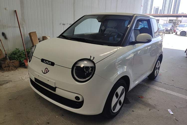 Ojetý CHANGAN NEVO Lumin 2026 Model Treasure Edition 301km Cherished Beige Ningde Guazi used car, China used car export, Used car for sale, Used  cars, Cheapest cars for sale