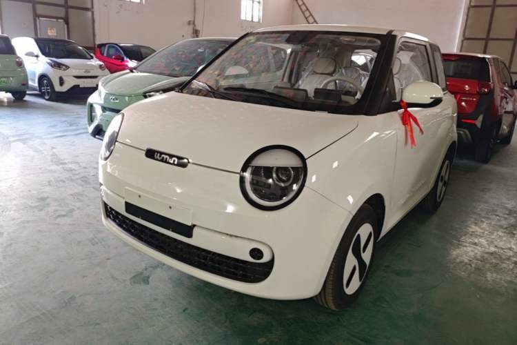 Used CHANGAN NEVO Lumin 2026 Model Treasure Edition 205km Passionate Beige Ningde Guazi used car, China used car export, Used car for sale, Used cars, Cheapest cars for sale
