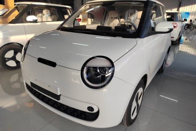 Used CHANGAN NEVO Lumin 2026 Model Treasure Edition 205km Passionate Beige Ningde
