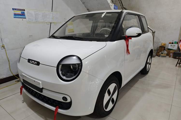 Used CHANGAN NEVO Lumin 2026 Model Treasure Edition 205km Passionate Beige Ningde Guazi used car, China used car export, Used car for sale, Used  cars, Cheapest cars for sale