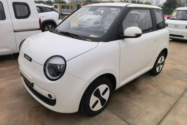 Used CHANGAN NEVO Lumin 2026 Model Treasure Edition 205km Passionate Beige Ningde