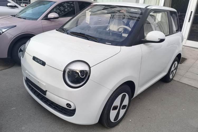 Ojetý CHANGAN NEVO Lumin 2026 Model Treasure Edition 205km Passionate Beige Ningde Guazi used car, China used car export, Used car for sale, Used  cars, Cheapest cars for sale