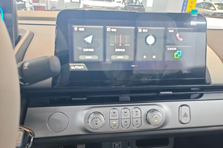 Used CHANGAN NEVO Lumin 2026 Model Treasure Edition 205km Passionate Beige Ningde Audio And AC Panel