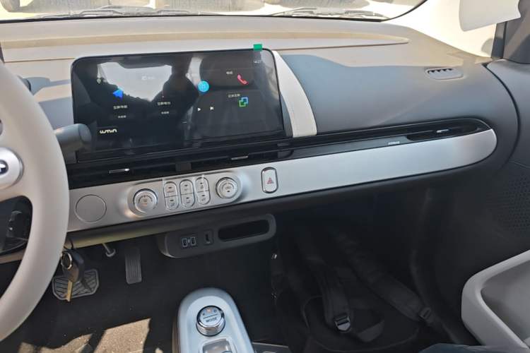 Used CHANGAN NEVO Lumin 2026 Model Treasure Edition 205km Passionate Beige Ningde Audio And AC Panel